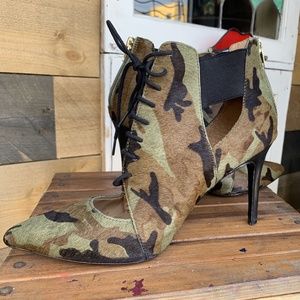 Banana Republic Camouflage Pony Hair Stiletto